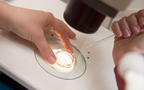 广州超高龄失独妈妈自卵再生育-试管助孕生子助孕机构